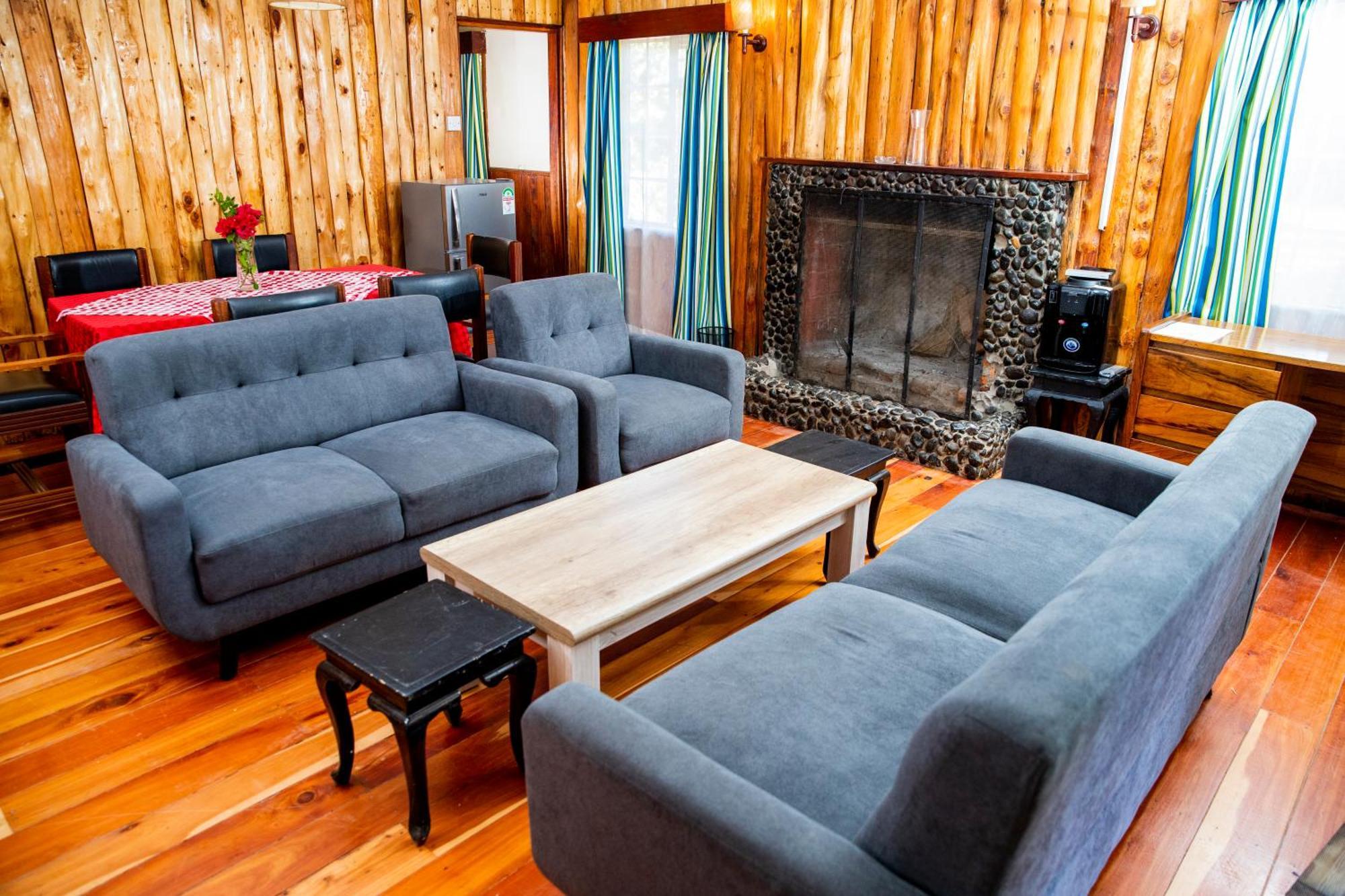 Naro Moru River Lodge Exterior foto